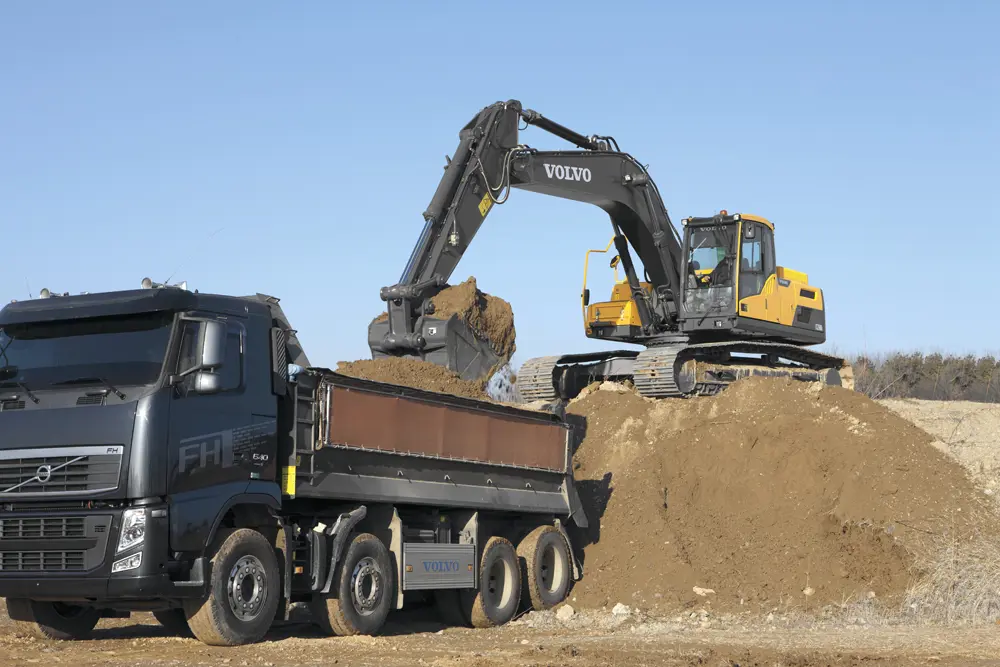 Volvo Large Crawler Excavators EC300E