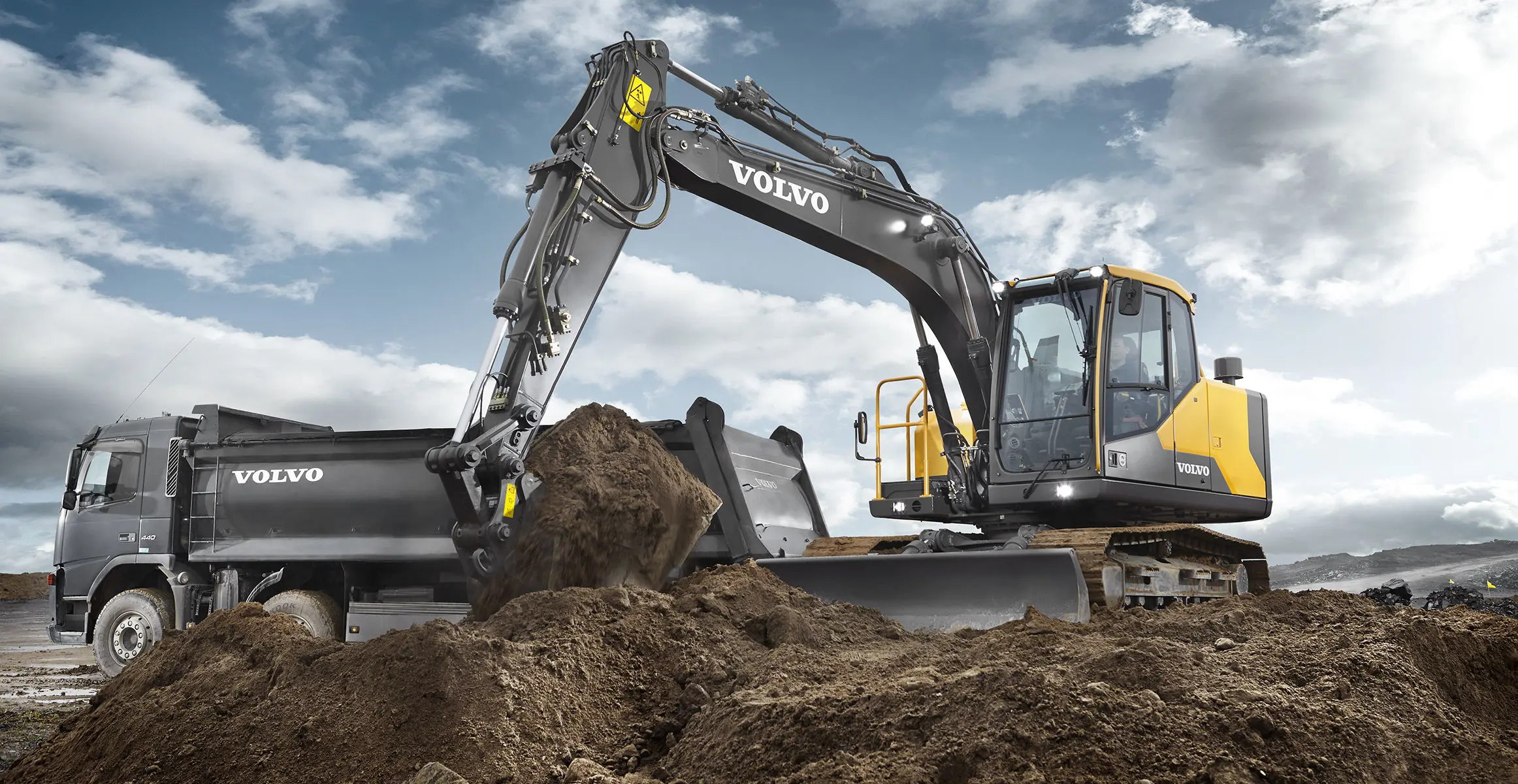 Volvo Medium Crawler Excavators EC140E