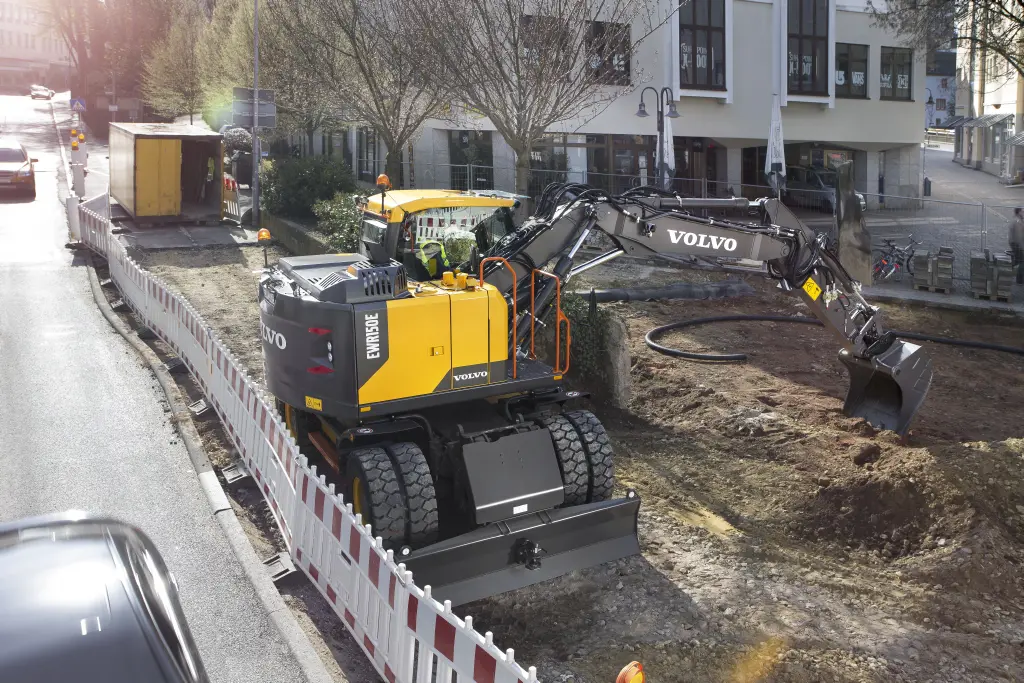 Volvo Wheeled Excavators EWR150E