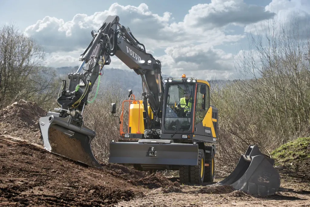 Volvo Wheeled Excavators EWR150E