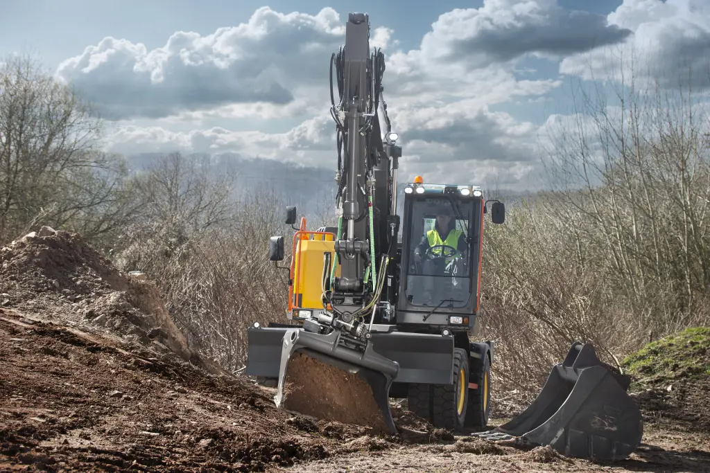 Volvo Wheeled Excavators EWR150E