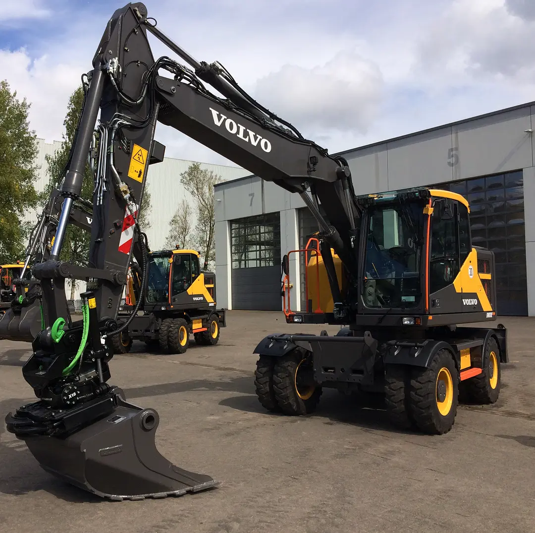 Volvo Wheeled Excavators EWR170E