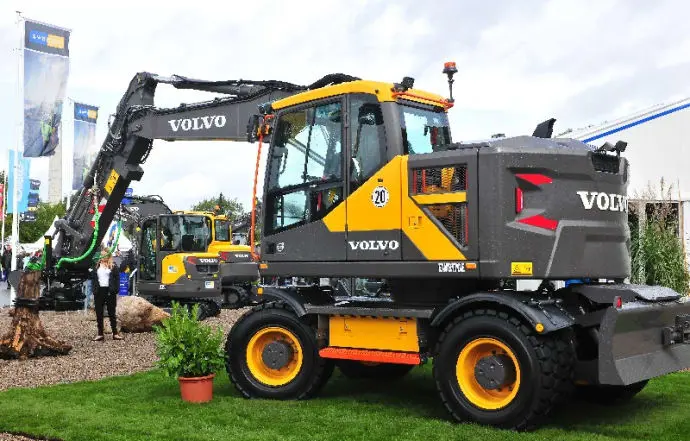 Volvo Wheeled Excavators EWR170E