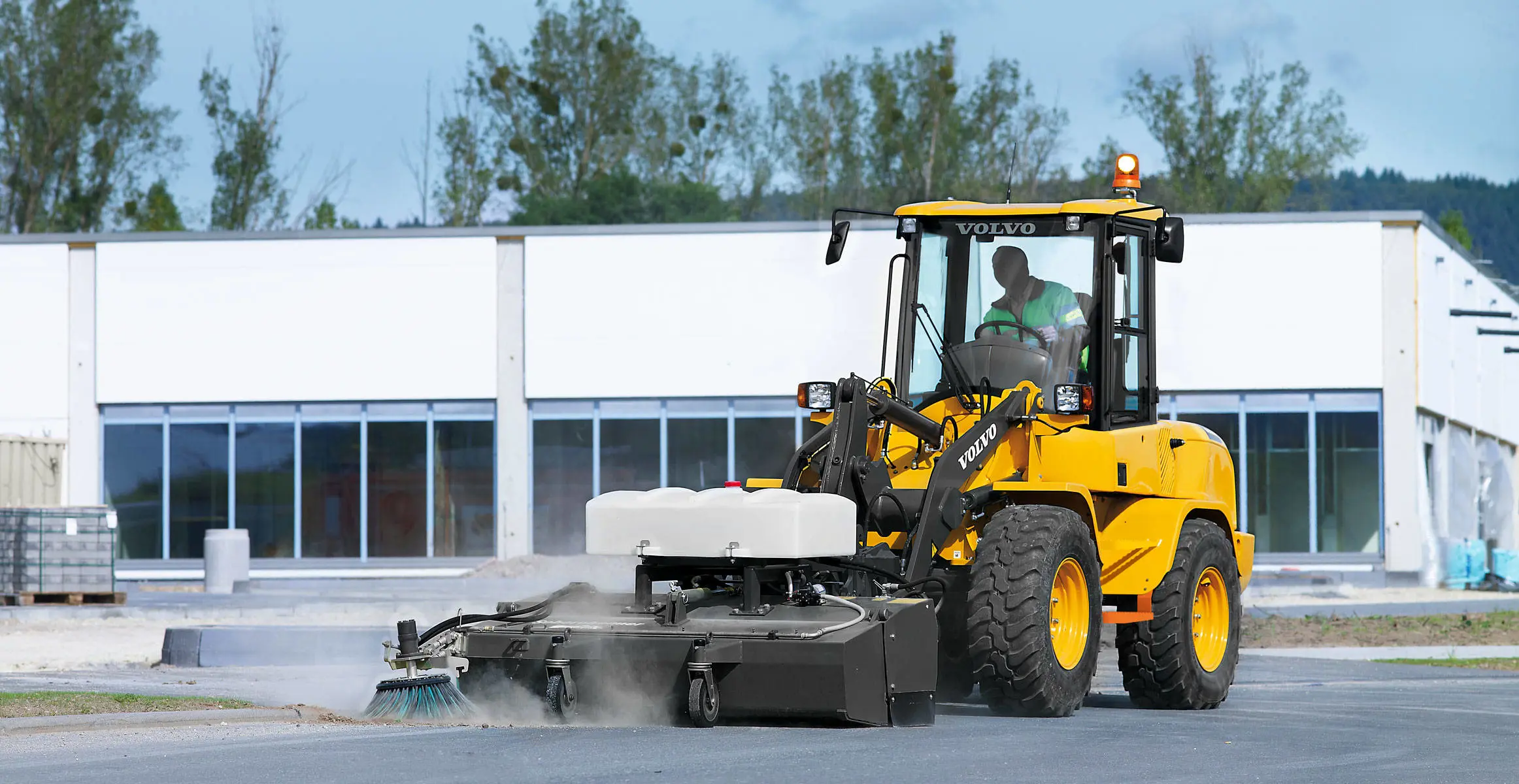 Volvo Compact Wheel Loaders L30G