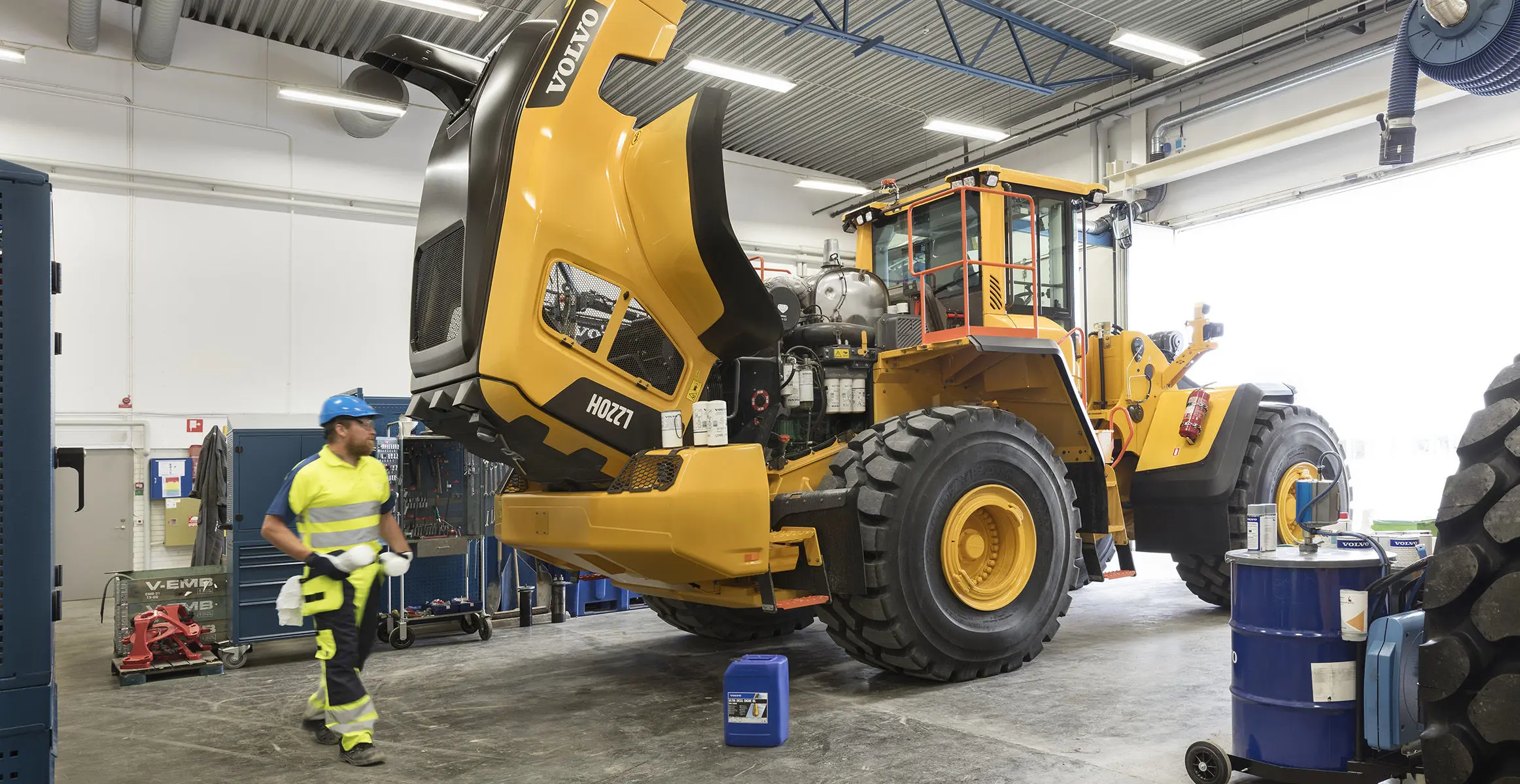 Volvo Large Wheel Loaders L220H