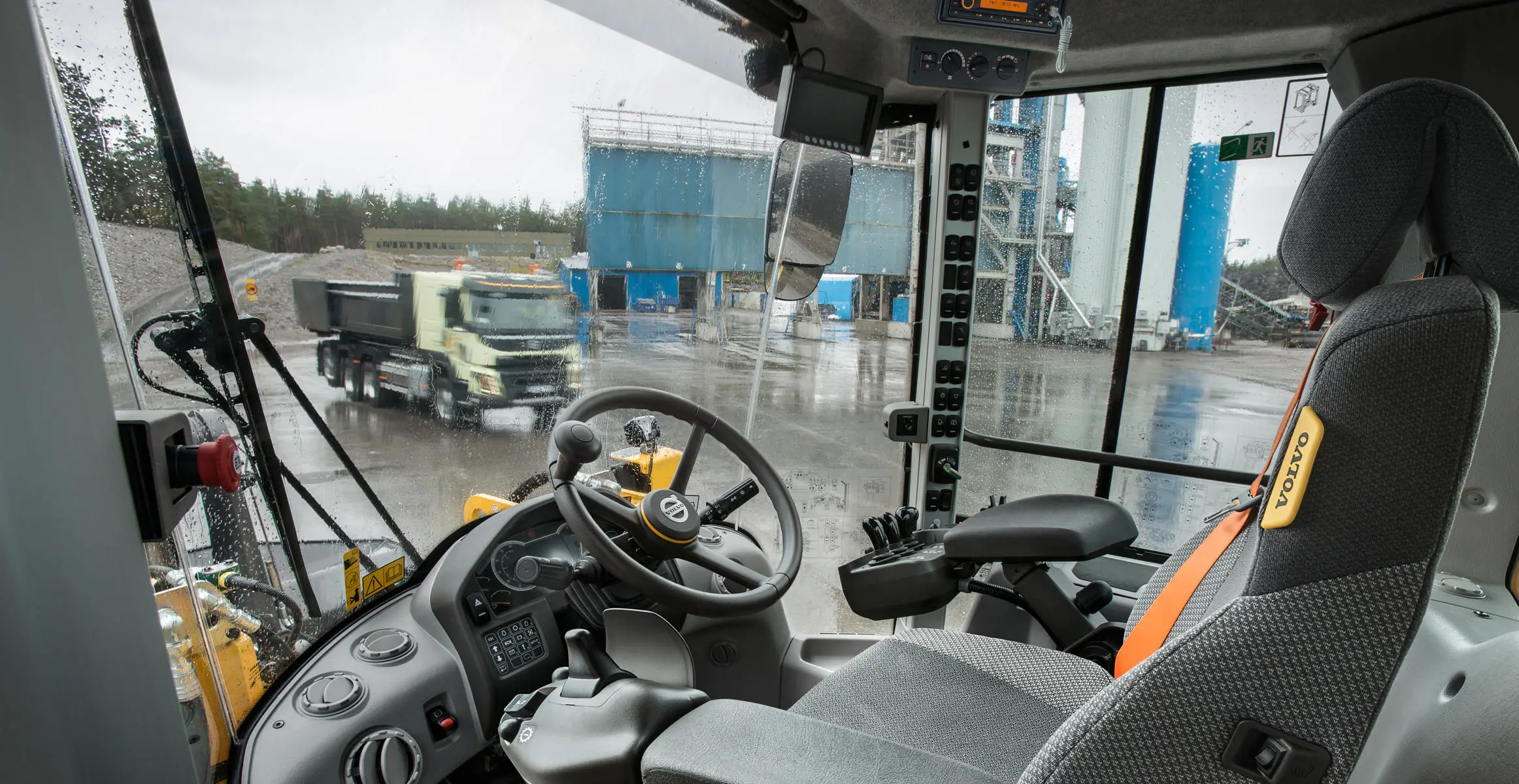 Volvo Large Wheel Loaders L120H