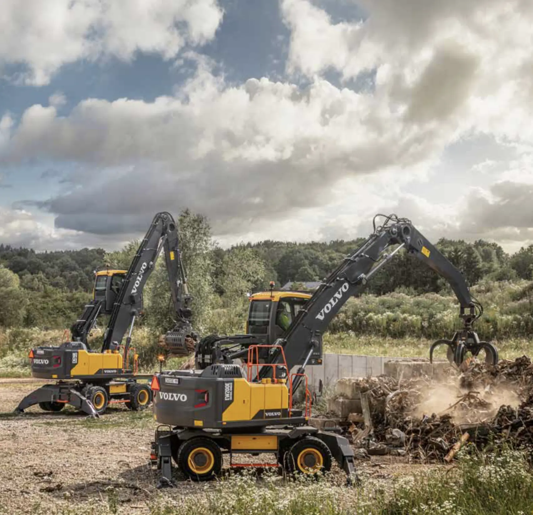 Volvo Wheeled Excavators EW200E MH